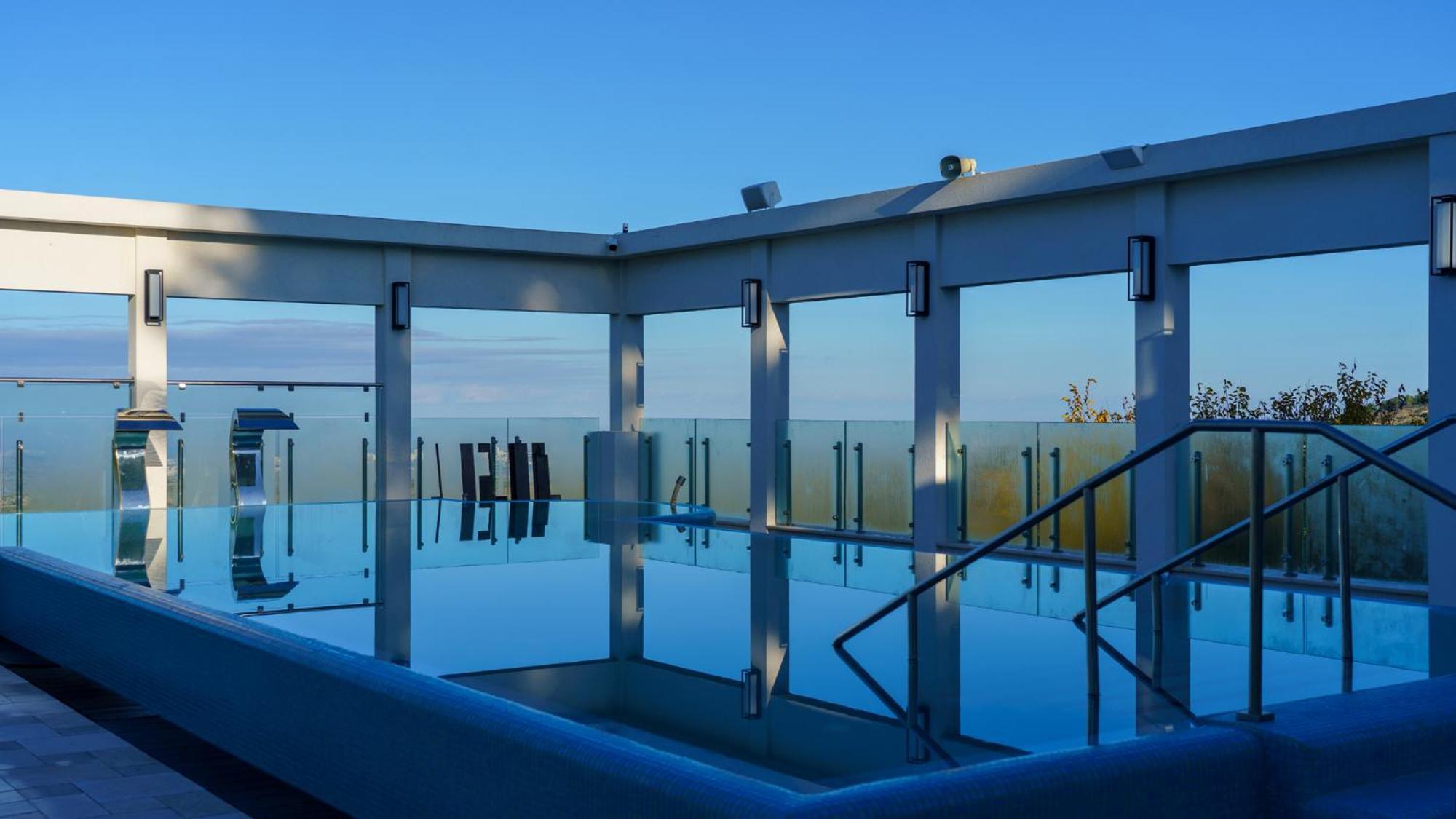 Almond Hotel - Adults Only Неве Илан Екстериор снимка